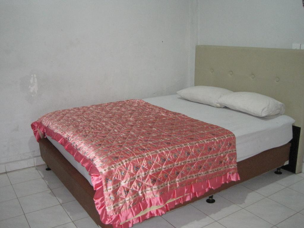 Taman Mekar Beach Inn Kuta Lombok Habitación foto